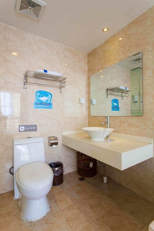 7Days Inn Haikou Hong Kong City Номер фото
